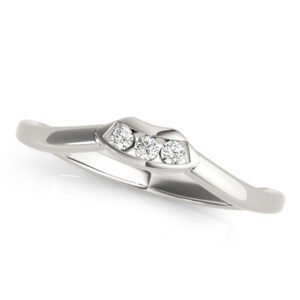 3-Stone Curved Wedding Band