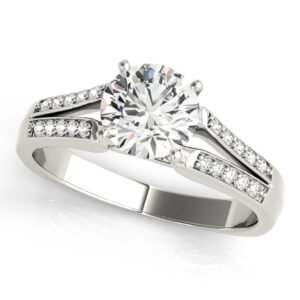 Split Shank Peg Head Engagement Ring