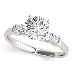 ENGAGEMENT RINGS FANCY SHAPE BAGUE