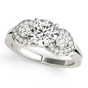 ENGAGEMENT RINGS 3 STONE ROUND