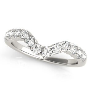 XO Curved Wedding Band