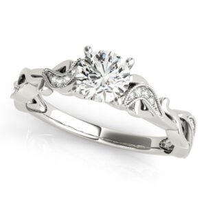 ENGAGEMENT RING WITH TWISTED SHANK
