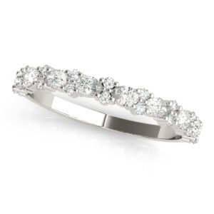 Alternating Pear & Cluster Round Band