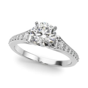 Graduating Single Row Engagement Ring