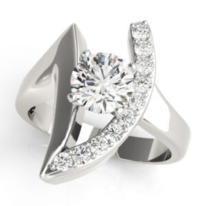 Single Row Prong Set Engagement Ring