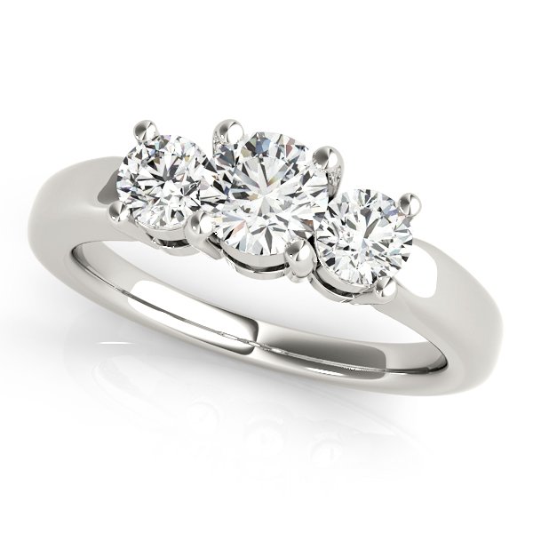 3-Stone Round Engagement Ring