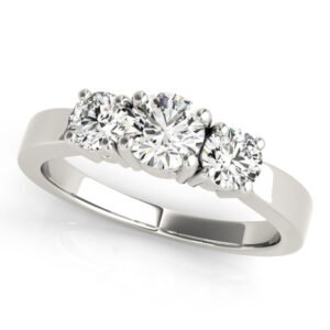 3-Stone Round Engagement Ring