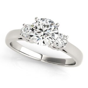 3-Stone Round Engagement Ring