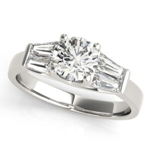 ENGAGEMENT RINGS FANCY SHAPE BAGUE