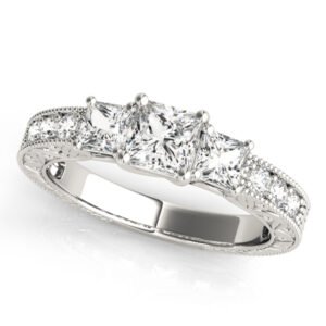 3-Stone Single Row Milgrain Princess Engagement Ting