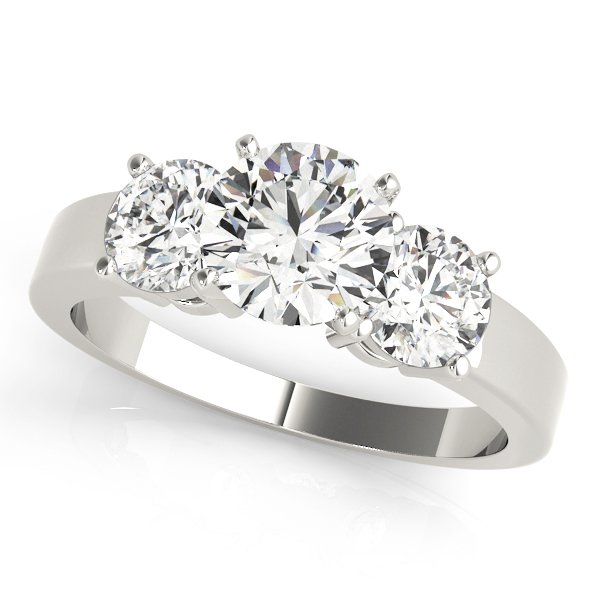 3-Stone Round Engagement Ring