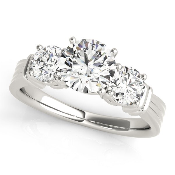 3-Stone Round Engagement Ring