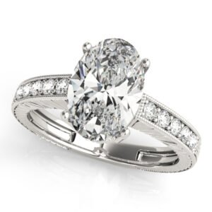 Vintage-Inspired Milgrain Engagement Ring