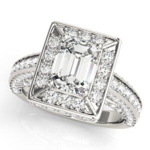 HALO ENGAGEMENT RING FOR EC