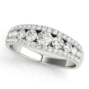 3-Row Graduating Fashion Ring