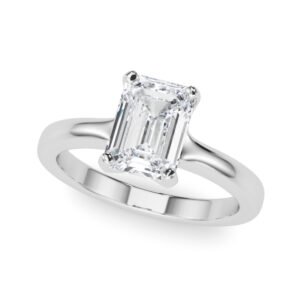 Solitaire Emerald Cut